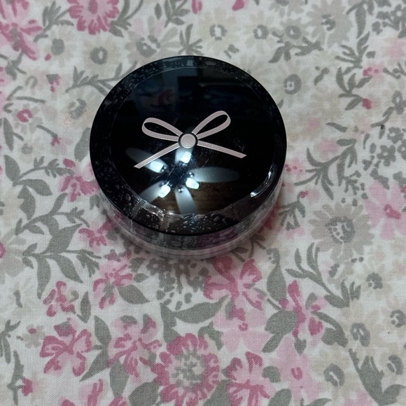 🩷Setting Powder Bundle🤍 - Picture 5 of 8